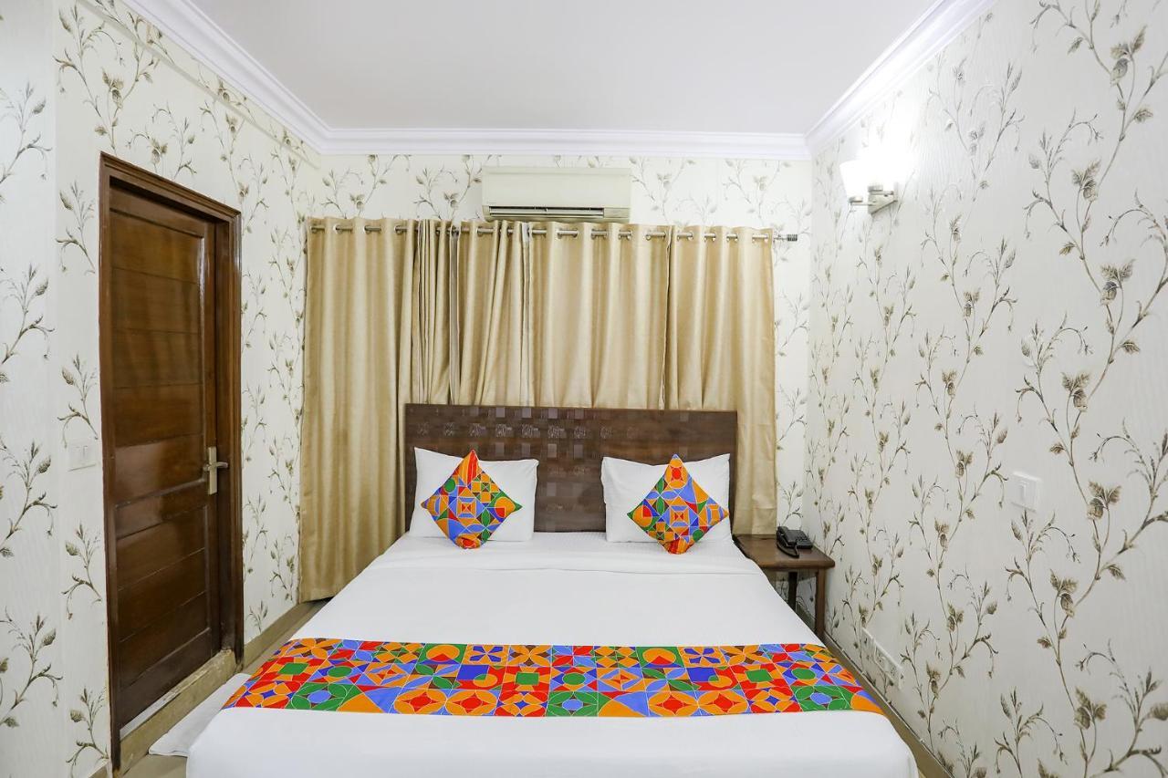 Fabexpress Jpm Harshdeep Hotel New Delhi Exterior foto