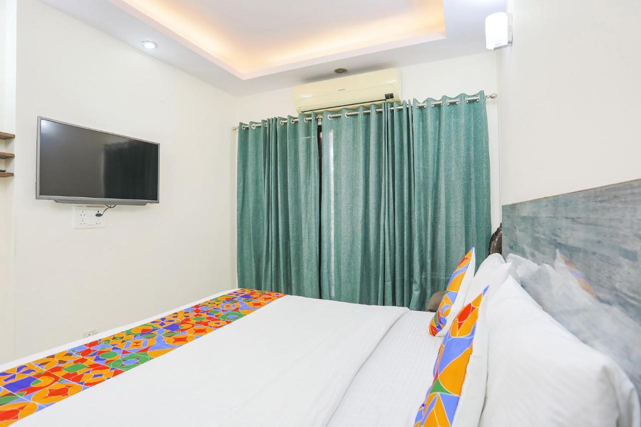 Fabexpress Jpm Harshdeep Hotel New Delhi Exterior foto