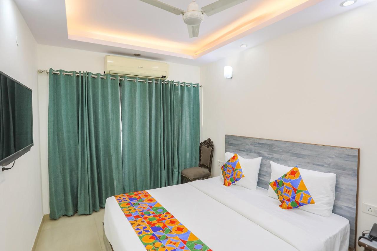 Fabexpress Jpm Harshdeep Hotel New Delhi Exterior foto